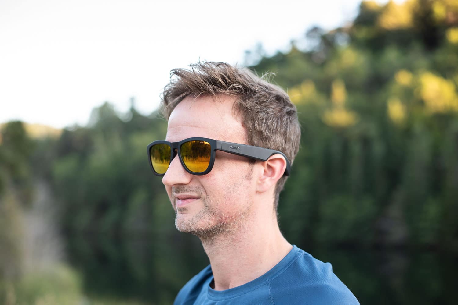 grafisk Der er behov for Rengør soveværelset ZUNGLE Viper V2 2019 Review: Bone Conduction Music Sunglasses