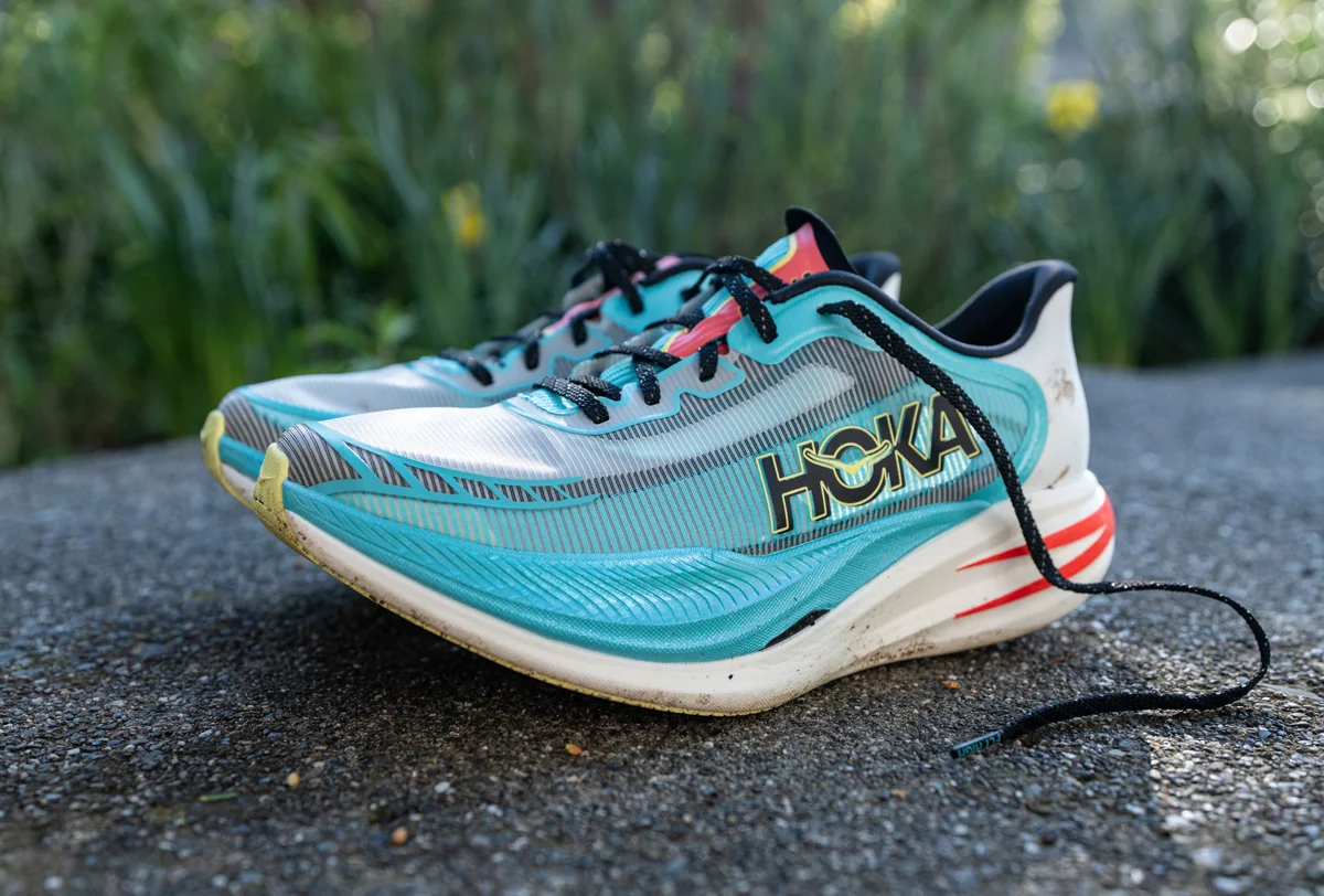 hoka carbon plate running shoes
